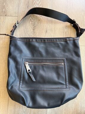 Dana Buchman Black Pebbled Messenger Bag with Brown Stitching